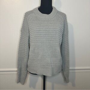 Universal Thread Heather Gray Women's Crew Neck Sweater